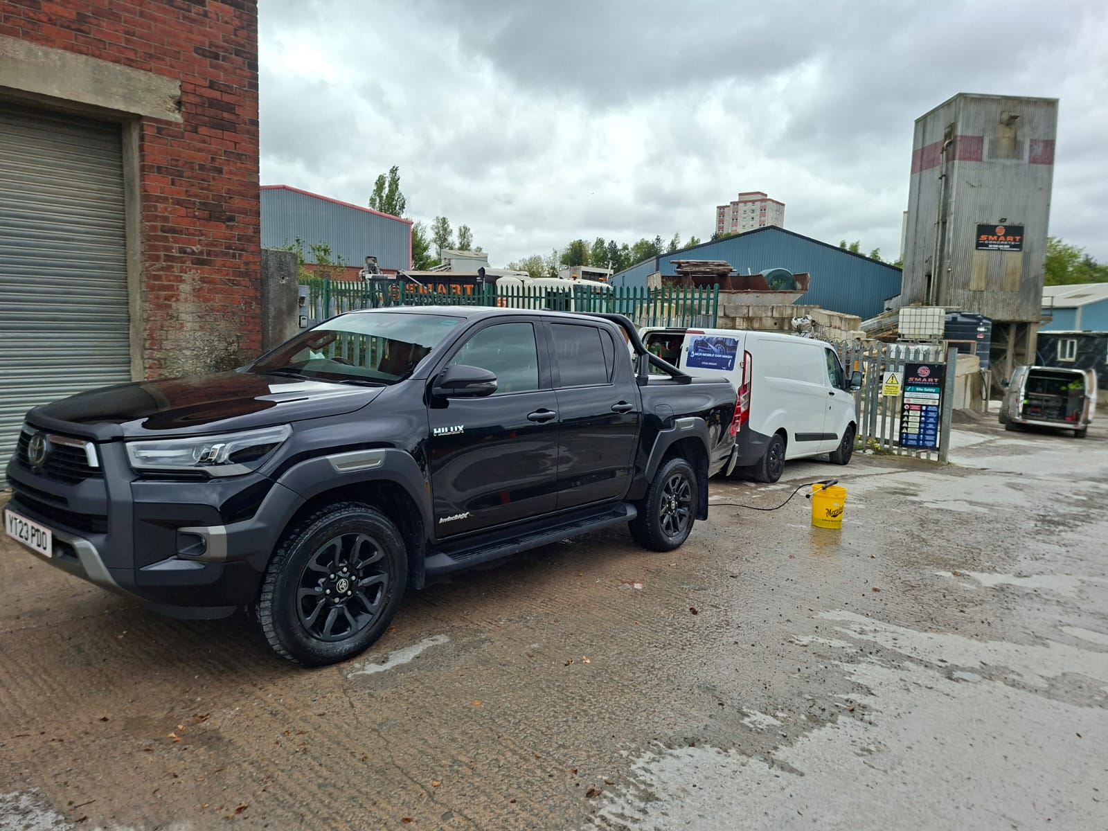 Toyota Hilux valet Manchester
